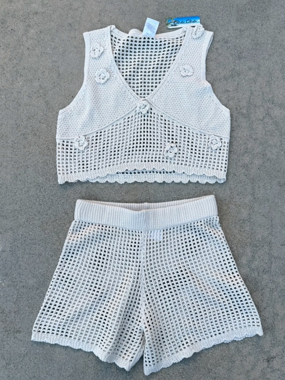 Cha Cha Swim cover up shorts set crochet flower appliqué small pool vacation NWT